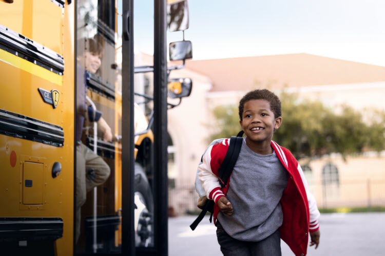 <img src="https://www.icbus.com/-/media/Project/Navistar/ICBus/ICBus/Blog/2024/Air-Quality-Regulations/Air-Quality-Regulations-Hero-Mobile.jpg?h=500&iar=0&w=750&rev=d0663ed31d9540179f45132f8100a09e&hash=156FDEB9D998204D84C04D8666B69FF7" alt="IC Bus Air Quality Regulations Compliance" width="750" height="500" />