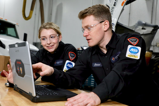 Steering_Ahead_Photo